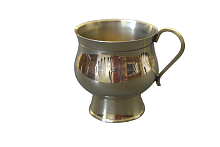 Рюмка латунная с ручкой и гравировкой, 4,2 х 5,6 х 4,5 см. ПОС038